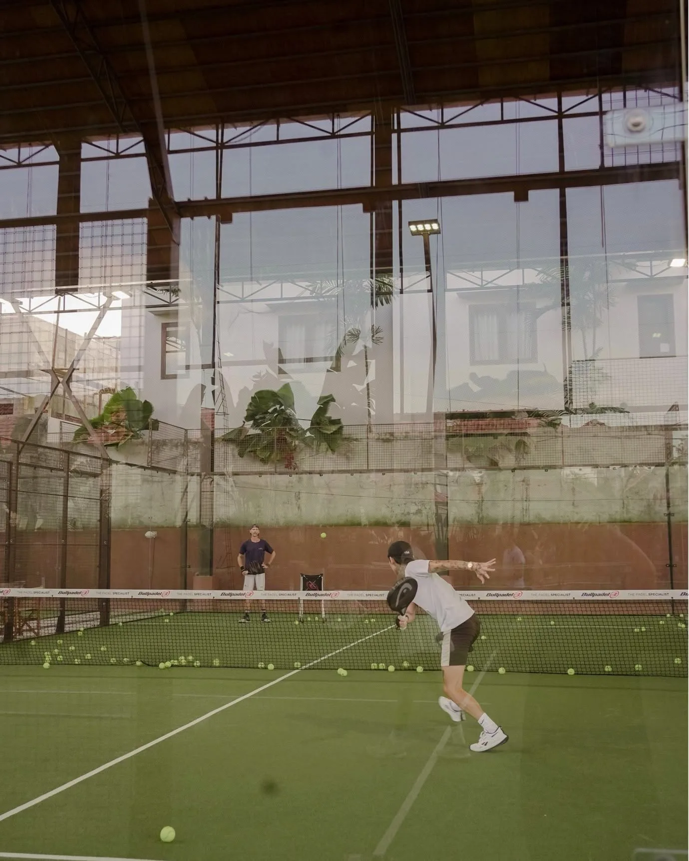 Bali Social Club’da Bali Padel Kampı Bali Social Club’da Bali Padel Kampı