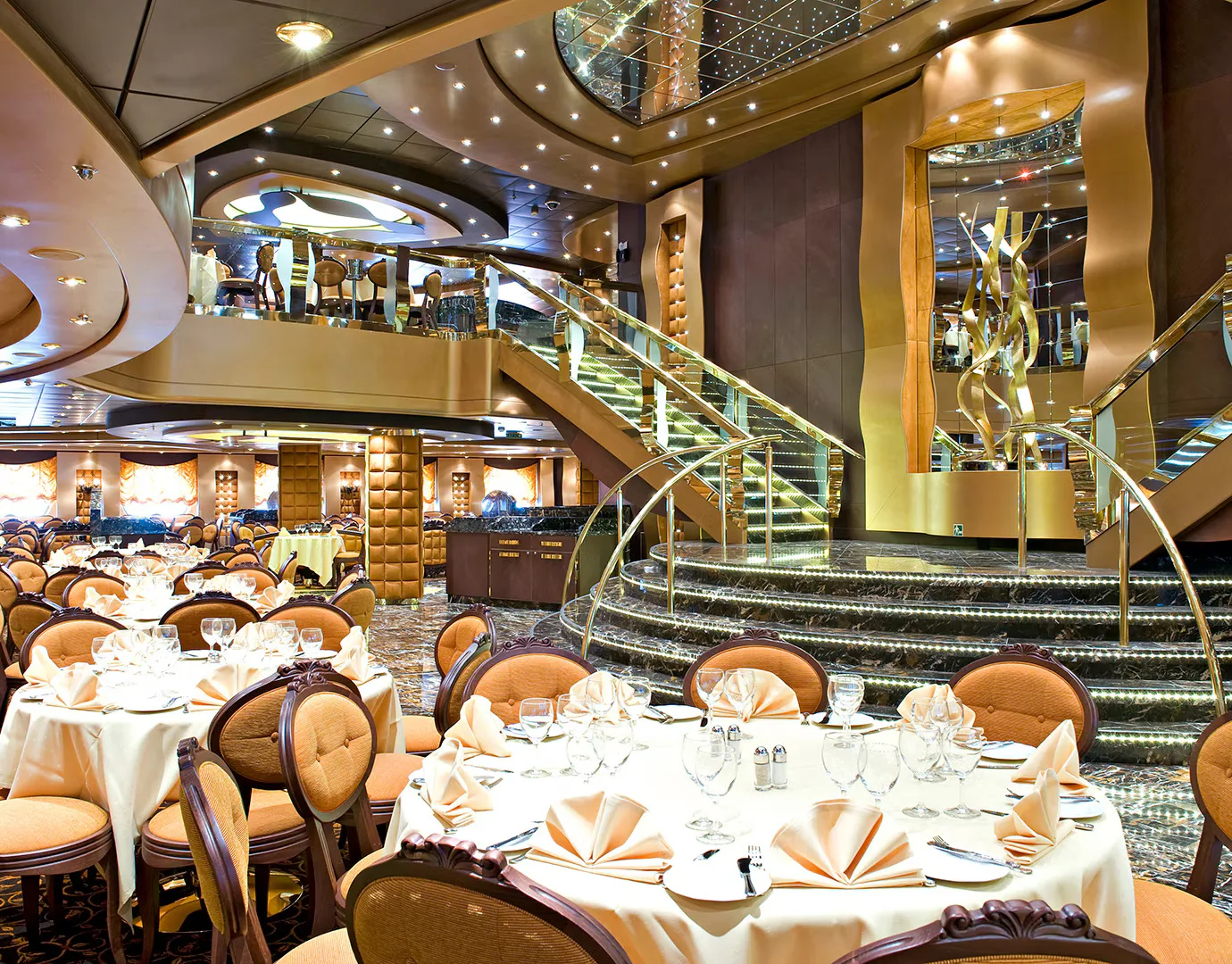 MSC Splendida ile İstanbul Çıkışlı Doğu Akdeniz MSC Splendida ile İstanbul Çıkışlı Doğu Akdeniz