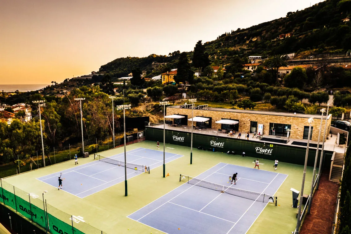 İtalyan Rivierası’nda Piatti Tennis Center Tenis Kampı İtalyan Rivierası’nda Piatti Tennis Center Tenis Kampı