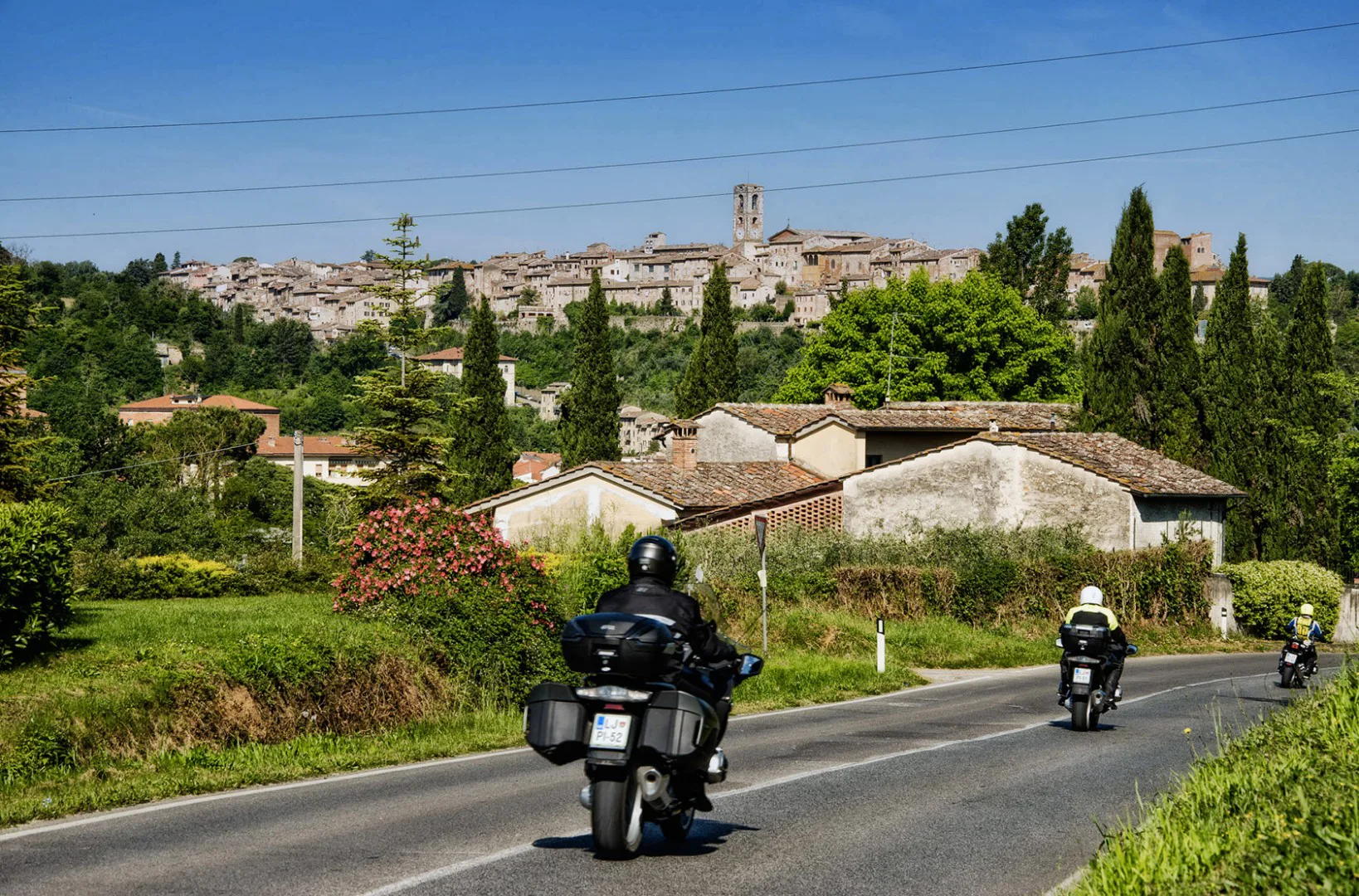 Tuscany Motorcycle Tour - Guided Tuscany Motorcycle Tour - Guided